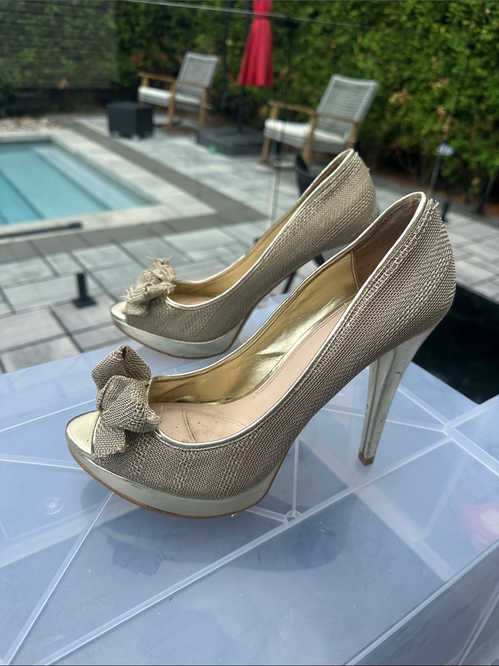 Zara Metallic Gold Peep-Toe Bow Platform Pumps